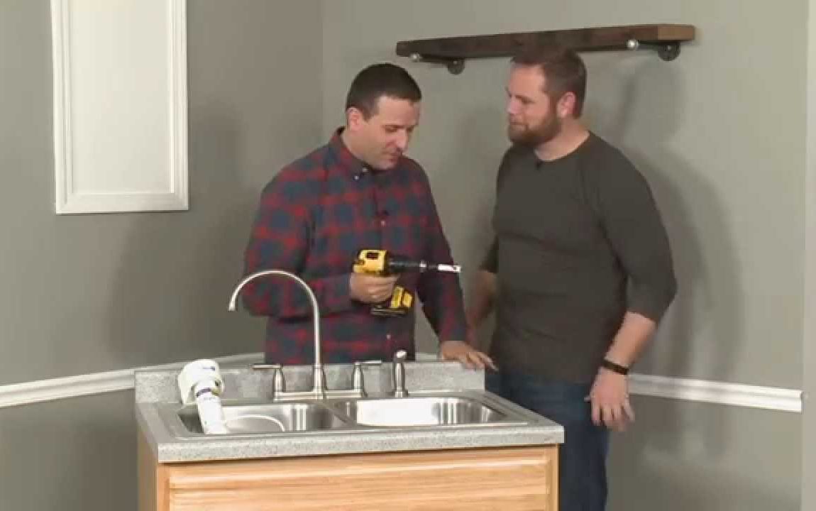 How to Install a Water Filter in a Kitchen Sink