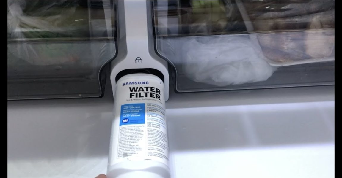 Changing the water filter/resetting alarm on Samsung French door fridge