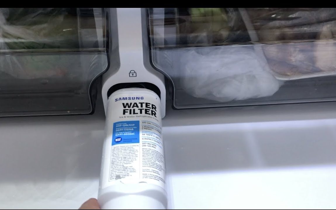 Changing the water filter/resetting alarm on Samsung French door fridge