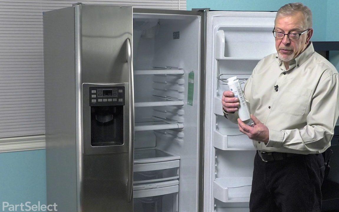 Refrigerator Repair - Replacing the Water Filter (GE Part # MSWF)